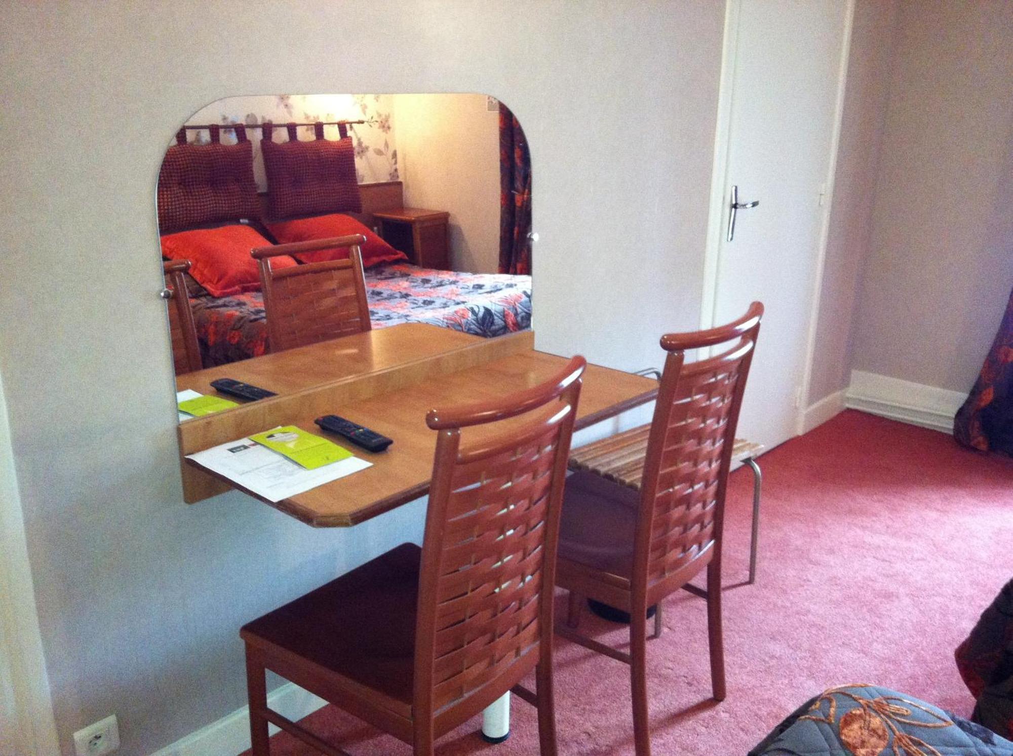 Logis Hotel Bel Horizon Vic-sur-Cère Δωμάτιο φωτογραφία